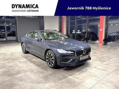 Używany Volvo S60 Plus 197 KM (144 kW) 2022 Niebieski Sedan/Limuzyna