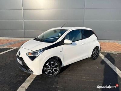 Biały Używany 2020 Toyota Aygo Edition Hatchback | 36 900 zł (Dobra cena)