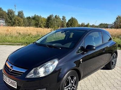 Czarny Używany 2010 Opel Corsa Hatchback | 14 500 zł (Uczciwa cena)
