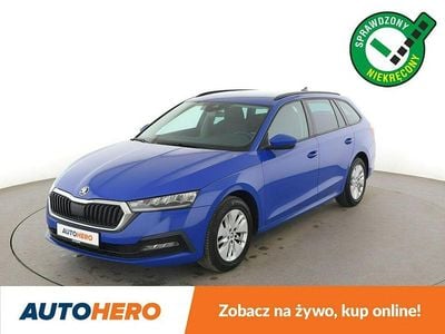 Niebieski (metalik) Używany 2020 Skoda Octavia Ambition Kombi | 64 800 zł (Uczciwa cena)