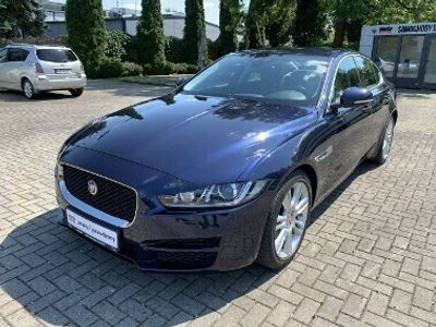 Niebieski Używany 2017 Jaguar XE Sedan/Limuzyna | 86 899 zł
