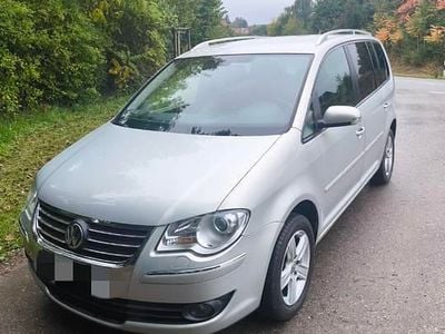 Szary Używany 2008 VW Touran Minivan | 21 000 zł (Uczciwa cena)