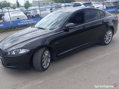 Używany Jaguar XF 2013 Czarny Sedan/Limuzyna