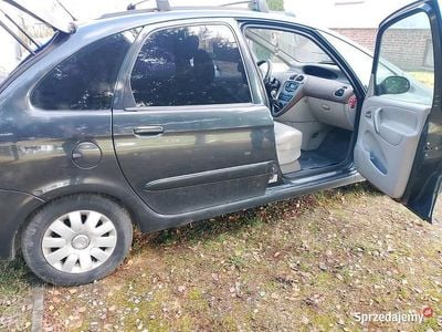 Używany 2004 Citroën Xsara Picasso Minivan | 3000 zł (Uczciwa cena)
