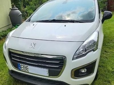 używany Peugeot 3008 1.6 Diesel 120KM 2014r bezwypadkowy