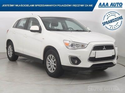 Używany Mitsubishi ASX 114 KM (83 kW) 2015 Biały SUV