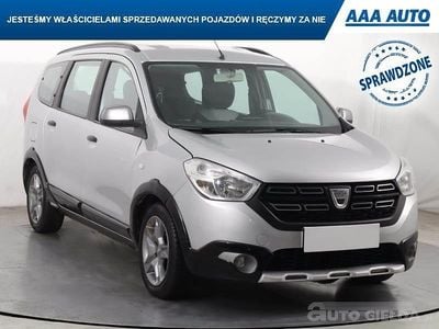 Używany Dacia Lodgy 2017 Srebrny Minivan