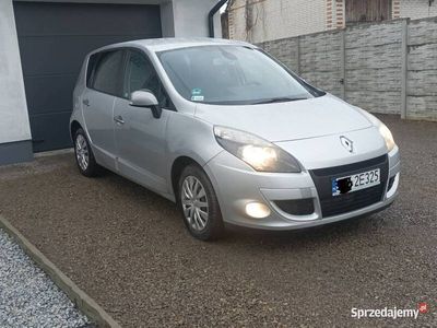 używany Renault Scénic III stan BDB 1.9dci