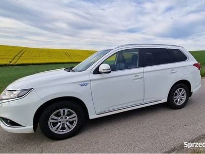 Mitsubishi Outlander P-HEV