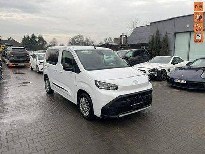 Używany Toyota Proace Verso City 102 KM (75 kW) 2024 Biały Kombi