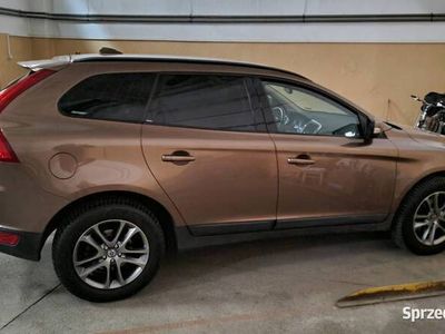 używany Volvo XC60 krajowy salon , xenon , mały przebieg !