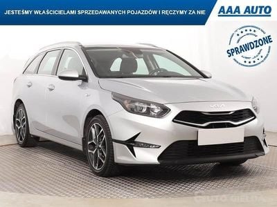 Używany Kia Ceed 2022 Srebrny Hatchback