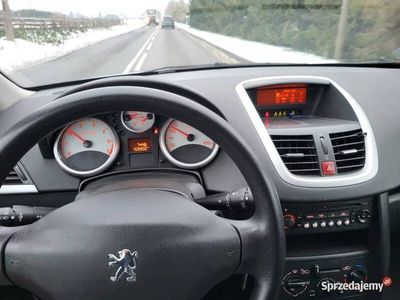 używany Peugeot 207 św, 1.4 benzyna nowe sprzęgło i rozrzad