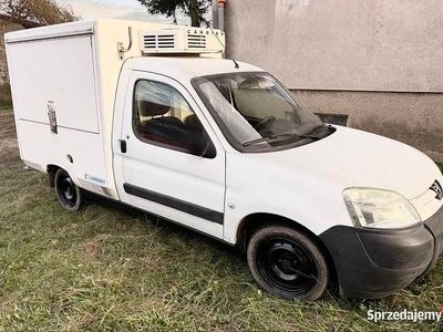 Biały Używany 2006 Peugeot Partner Minivan | 11 900 zł