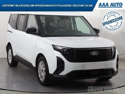 Używany Ford Tourneo Courier 125 KM (91 kW) 2024 Biały Minivan
