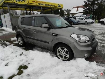 Szary Używany 2009 Kia Soul SUV | 17 700 zł (Dość drogi)