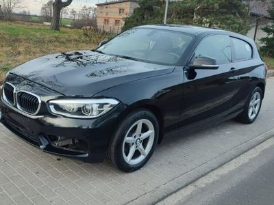 Czarny Używany 2015 BMW 116 Hatchback | 26 999 zł
