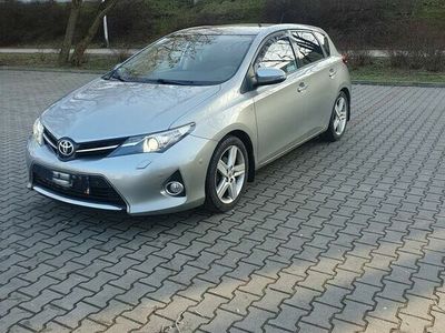 używany Toyota Auris 1.6VVT_132 CVT DYNAMIC (Dynamic+TECH+NAVI+SKYVI