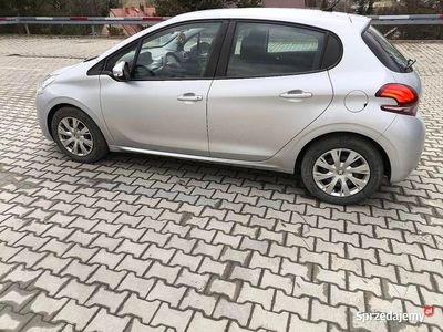 Używany 2016 Peugeot 208 Hatchback | 27 300 zł (Dość drogi)