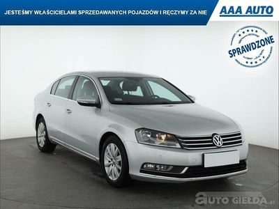 Używany VW Passat 2010 Srebrny