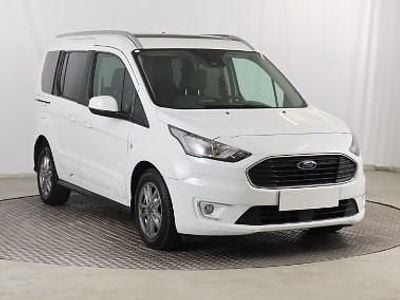 Używany Ford Tourneo 120 KM (88 kW) 2021 Biały Pickup