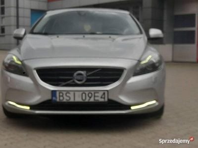 Używany Volvo V40 2014 Szary Kombi