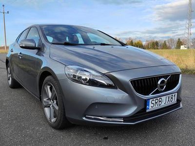 używany Volvo V40 D2 120km,Kamera, Czujniki Grzane Siedzenia,