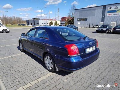 używany Toyota Avensis 2.0 d4d