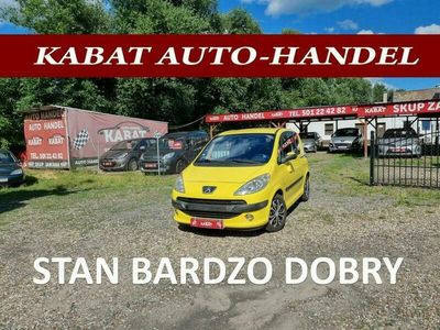 używany Peugeot 1007 1.4dm 88KM 2006r. 168 000km