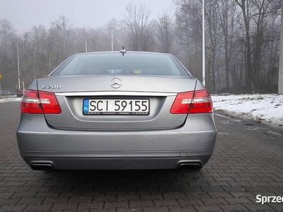 używany Mercedes E200 W212 Avantgarde | Automat 7G | Bi-Xenon | Skóra | Navi P