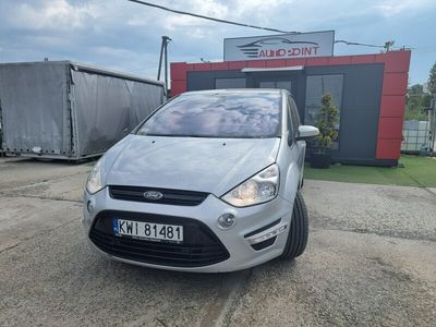 Srebrny (metalik) Używany 2014 Ford S-MAX S Minivan | 19 900 zł
