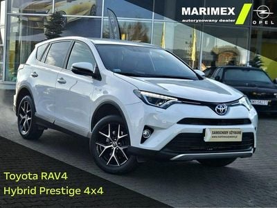 używany Toyota RAV4 Hybrid 2.5dm 197KM 2016r. 78 400km