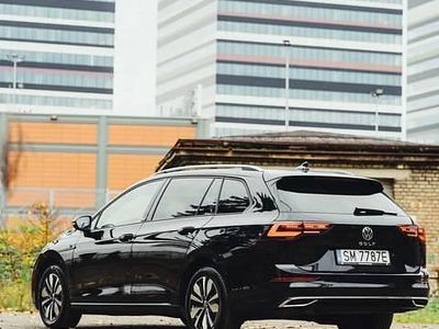 Czarny Używany 2023 VW Golf VIII Move Kombi | 110 000 zł (Drogi)