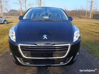 Czarny Używany 2015 Peugeot 5008 Minivan | 25 500 zł