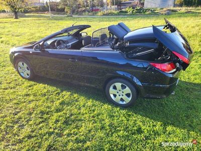 używany Opel Astra Cabriolet Twin Top 1.8 140km z LPG.