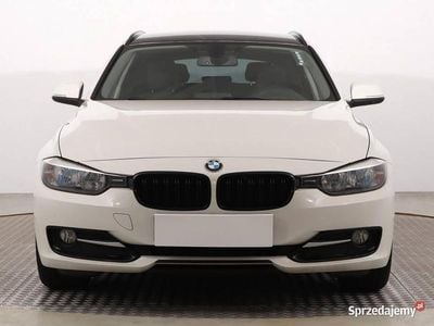 Biały Używany 2013 BMW 316 Kombi | 36 999 zł