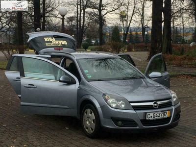 używany Opel Astra 1.9dm 101KM 2007r. 152 000km