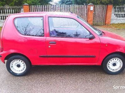 używany Fiat Seicento 900Benzyna 133tysiące przebiegu.Długie opłaty