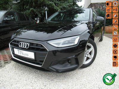 Używany Audi A4 150 KM (110 kW) 2020 Czarny (metalik) Sedan/Limuzyna