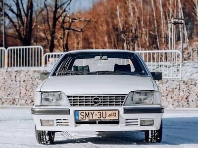 Używany Opel Senator 1983 Sedan/Limuzyna