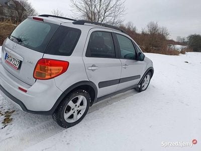 Srebrny Używany 2011 Suzuki SX4 SUV | 23 800 zł (Dobra cena)