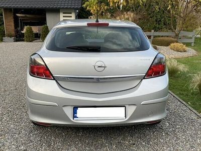 używany Opel Astra GTC Astra H1.4 stan bdb