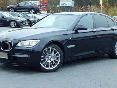 Używany BMW 750 394 KM (289 kW) 2014 Czarny (metalik) Sedan/Limuzyna