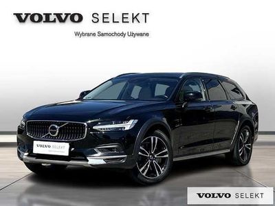 Używany Volvo V90 CC 235 KM (172 kW) 2021 Czarny Kombi