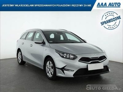 Używany Kia Ceed 2022 Srebrny Hatchback
