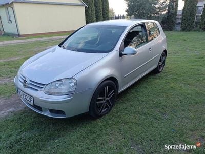 VW Golf V