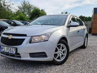 Używany Chevrolet Cruze 131 KM (96 kW) 2013 Srebrny (metalik) Hatchback