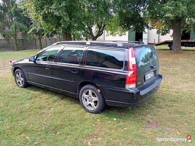 używany Volvo V70 2007 D5, zamiana na busa rodzinnego