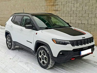Używany Jeep Compass 180 KM (132 kW) 2022 Biały SUV