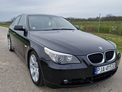 Używany BMW 530 218 KM (160 kW) 2003 Czarny Sedan/Limuzyna